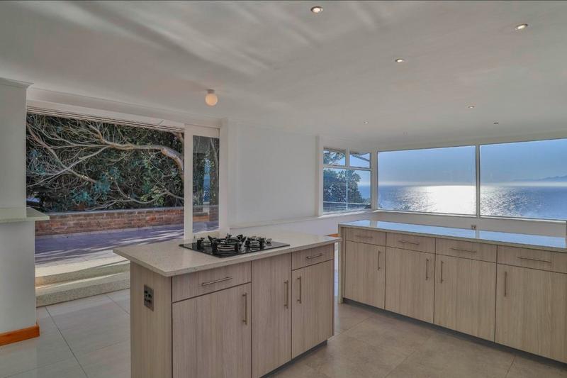 5 Bedroom Property for Sale in Murdock Valley Western Cape